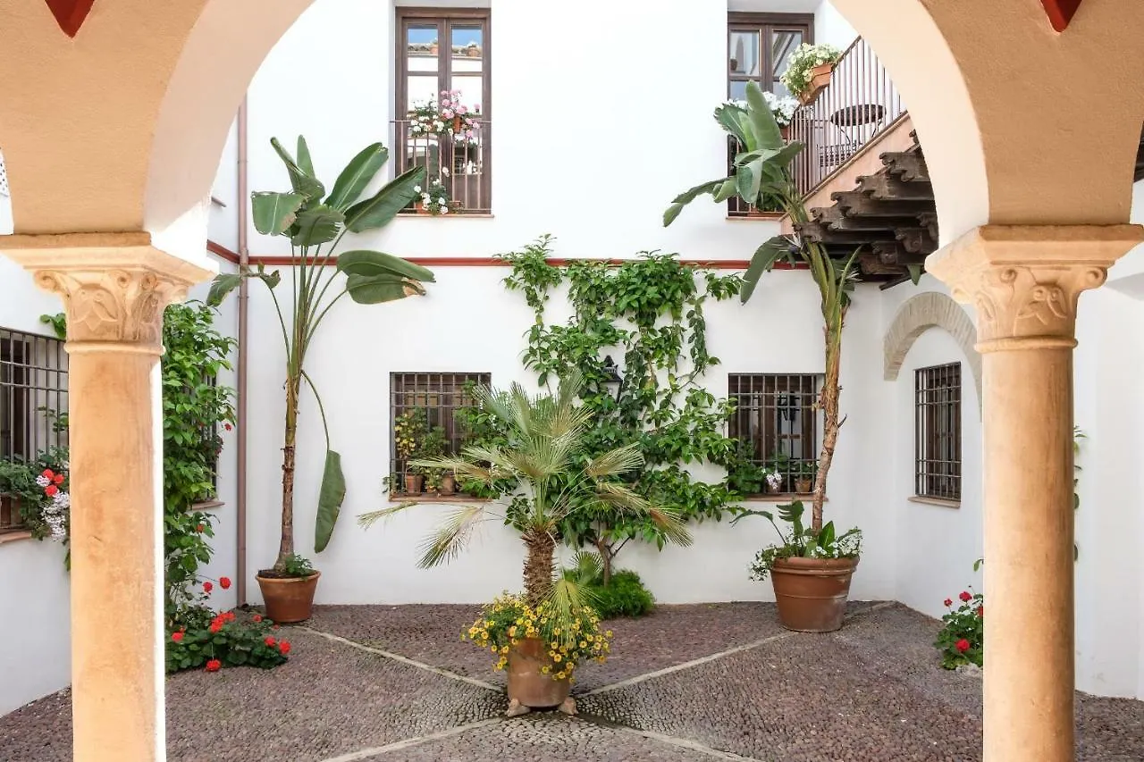 קורדובה Apartamentos Los Patios De La Juderia דירה